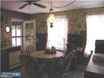 14 Culp Road Audubon, PA 19403 - Photo 5 of 11 Kitchen