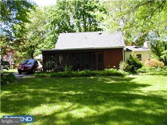 14 Culp Road Audubon, PA 19403 - Photo 9 of 11 Exterior Back