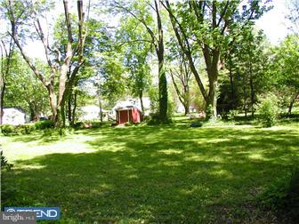 14 Culp Road Audubon, PA 19403 - Photo 10 of 11 Exterior Back