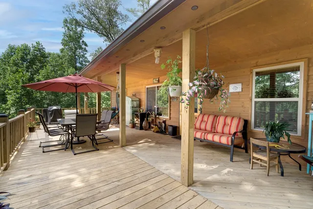 a view of a wooden fence