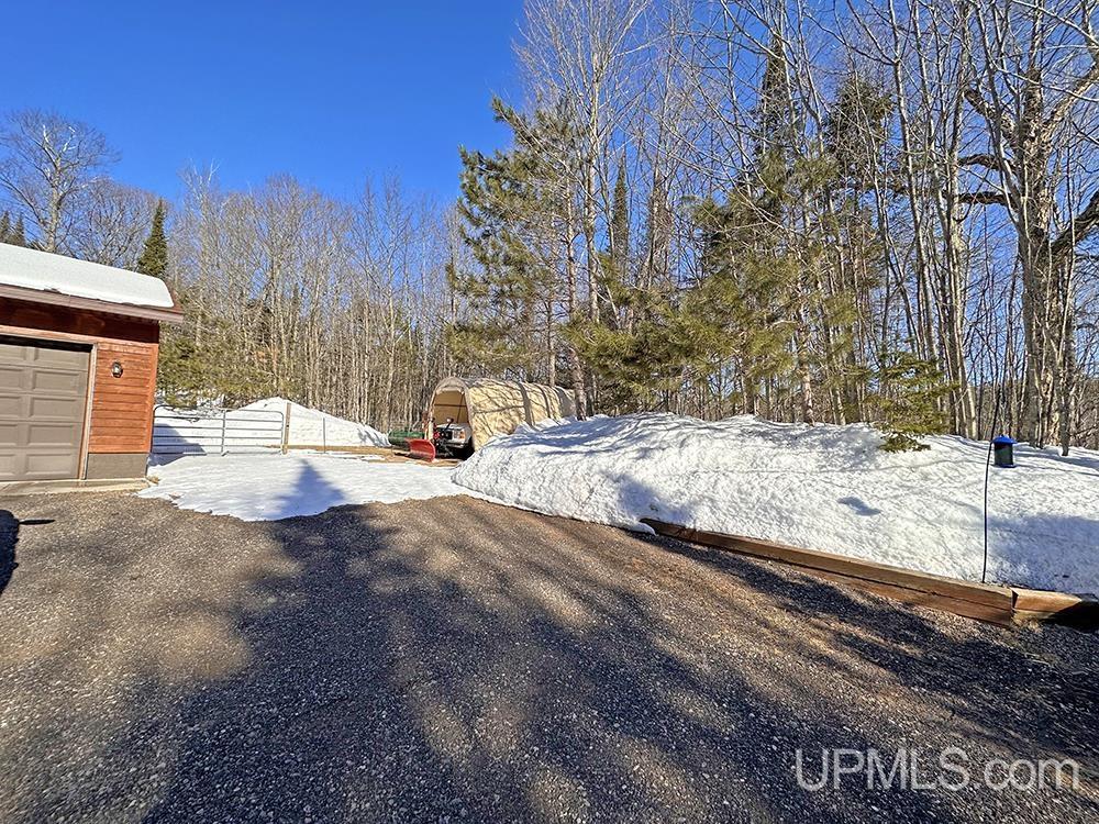 1012 Co Road Marquette, MI 49855 - Photo 4 of 42