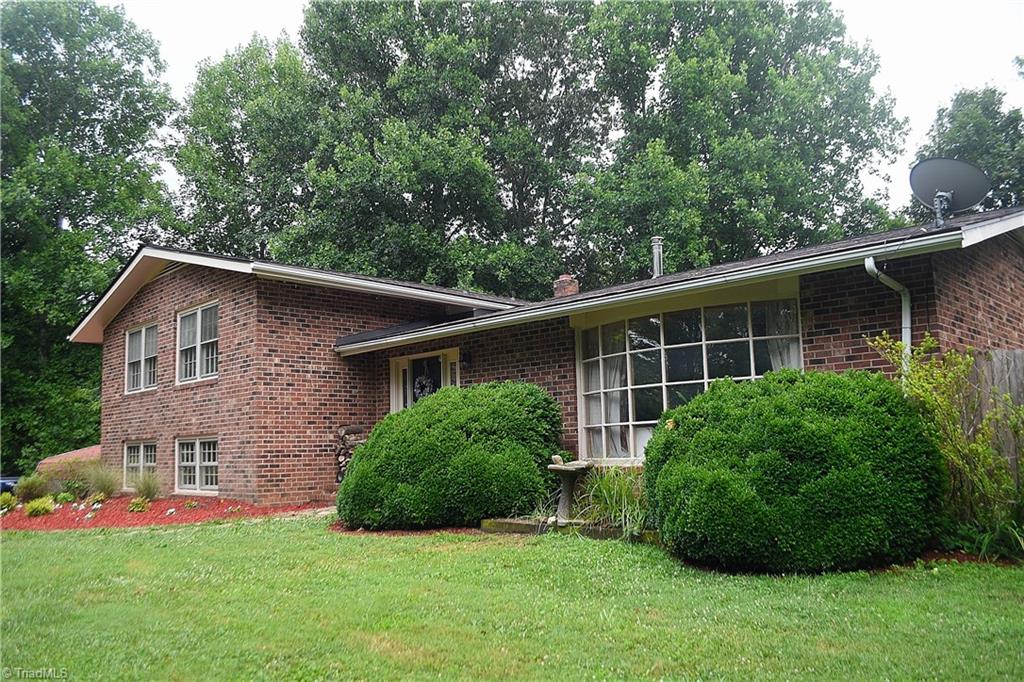 915 Old Lowgap Road Mount Airy, NC 27030 - Photo 1 of 29 Gallery Image 1