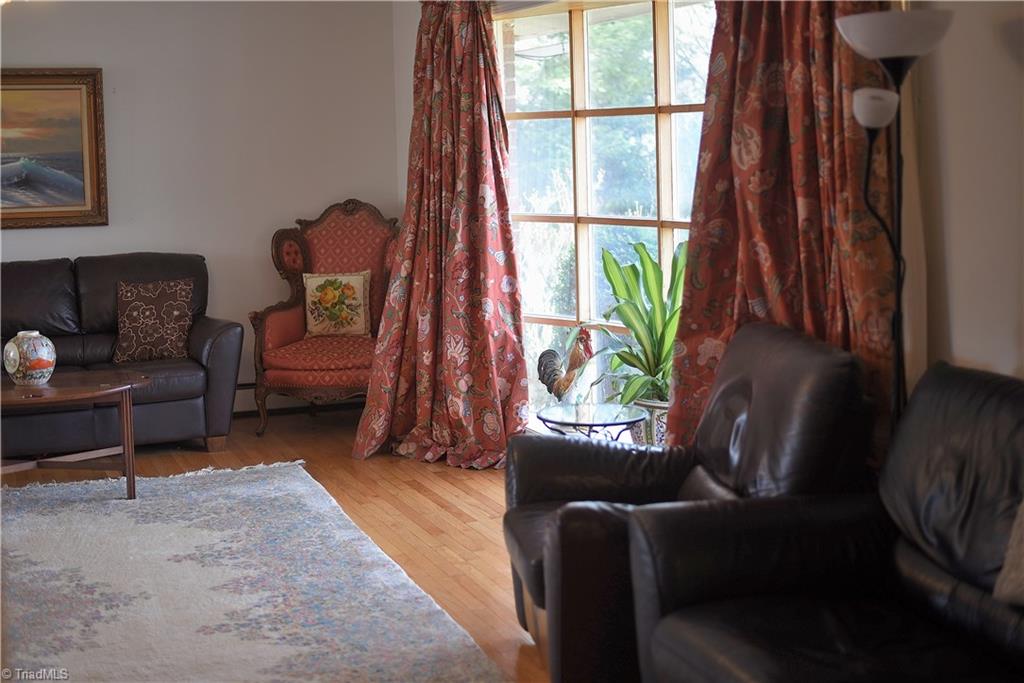 915 Old Lowgap Road Mount Airy, NC 27030 - Photo 11 of 29 Gallery Image 11