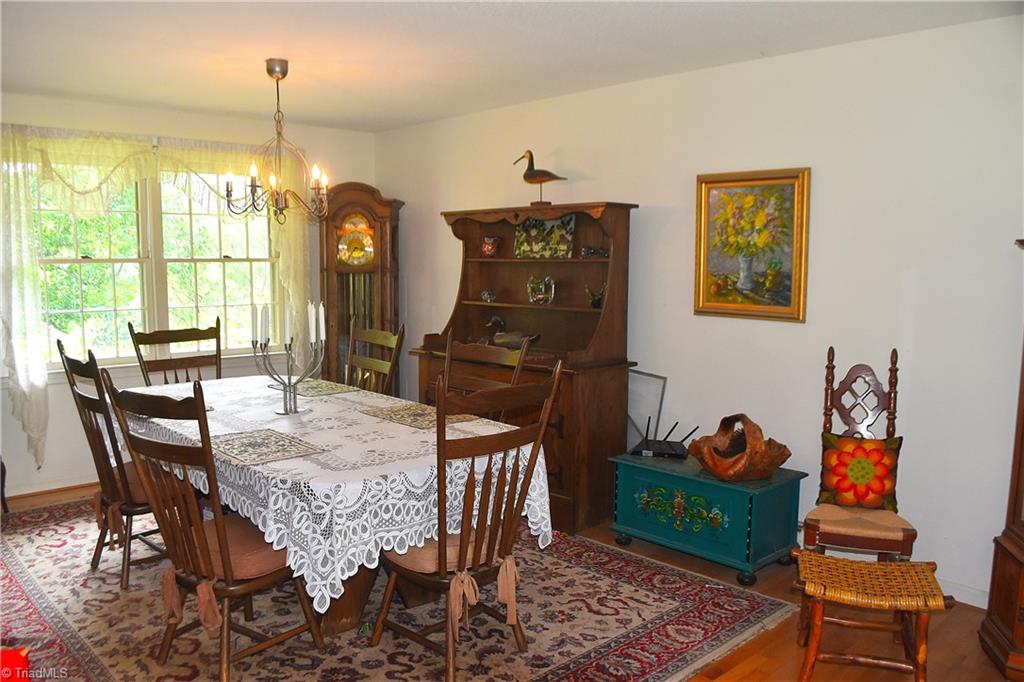 915 Old Lowgap Road Mount Airy, NC 27030 - Photo 15 of 29 Gallery Image 15