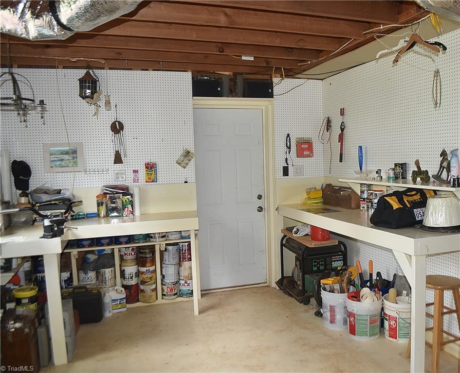 915 Old Lowgap Road Mount Airy, NC 27030 - Photo 22 of 29 Gallery Image 22