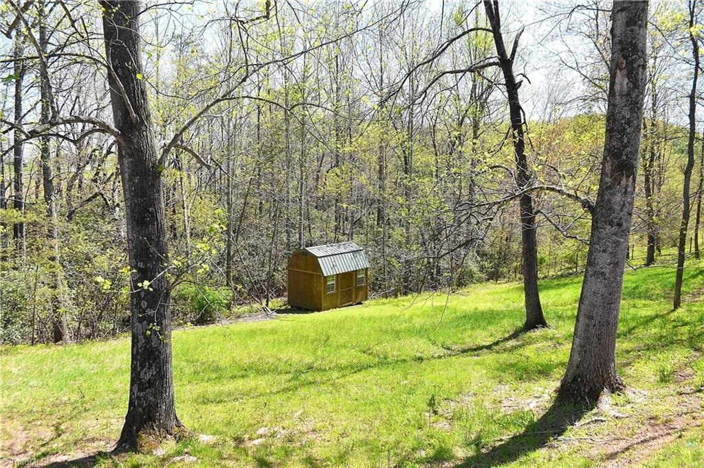 915 Old Lowgap Road Mount Airy, NC 27030 - Photo 27 of 29 Gallery Image 27