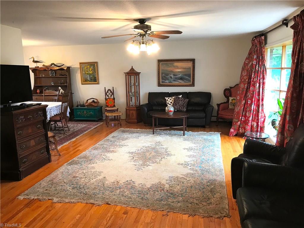 915 Old Lowgap Road Mount Airy, NC 27030 - Photo 10 of 29 Gallery Image 10