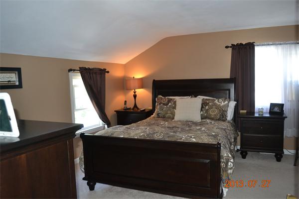 33 Susan Road Marlborough, MA 01752 - Photo 13 of 17 Gallery Image 13