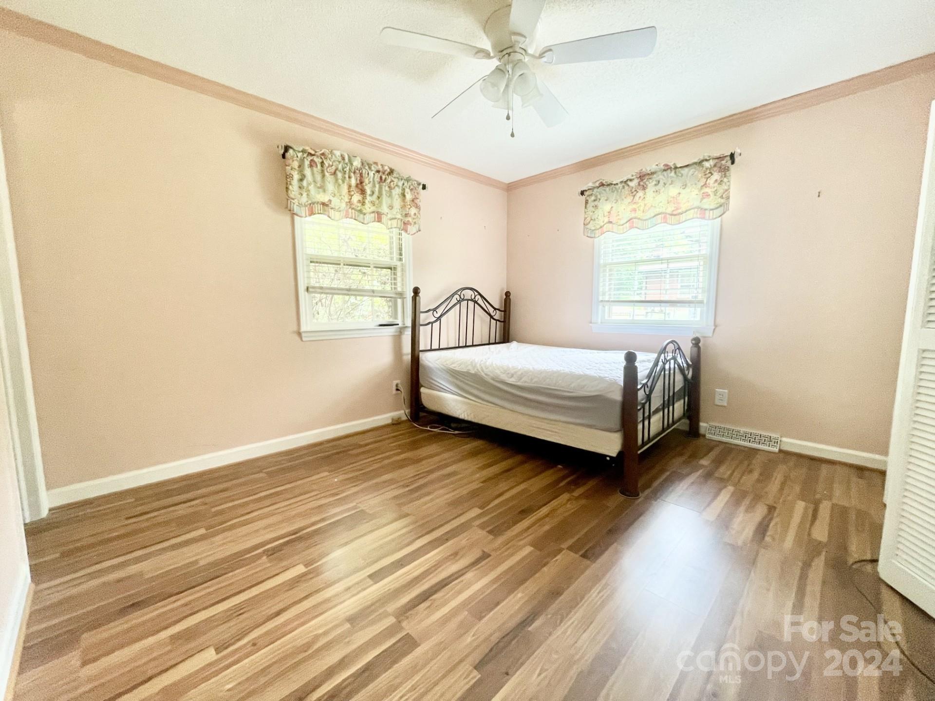 2457 Country Club Road Lincolnton, NC 28092 - Photo 3 of 15 Gallery Image 3