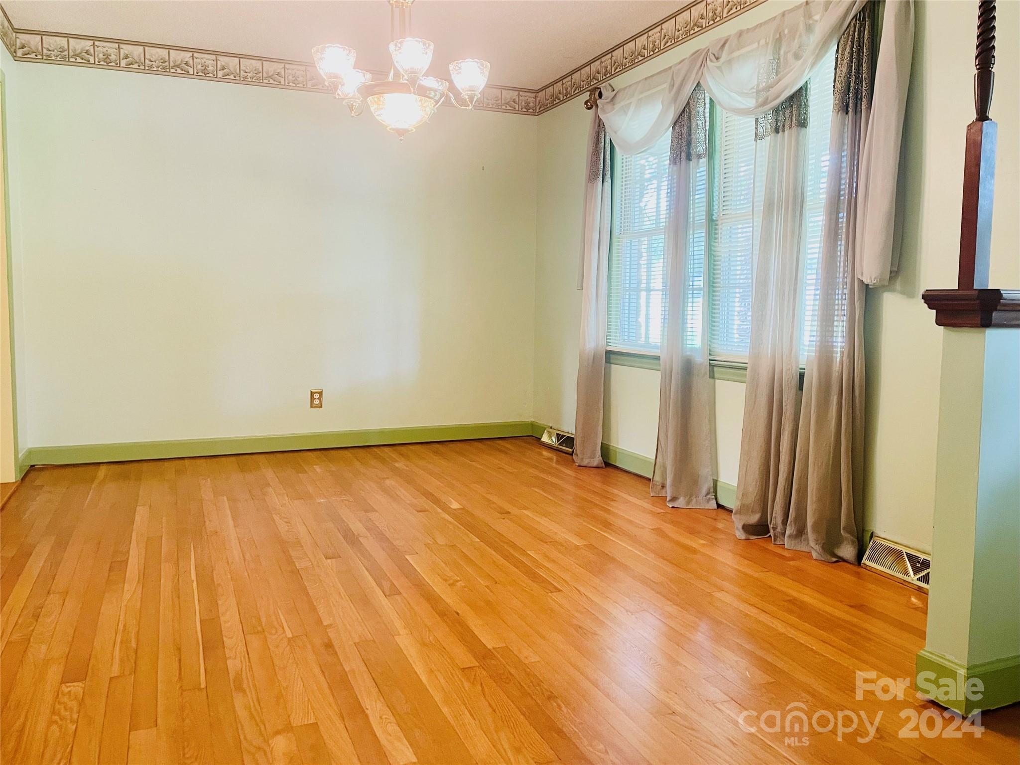2457 Country Club Road Lincolnton, NC 28092 - Photo 5 of 15 Gallery Image 5