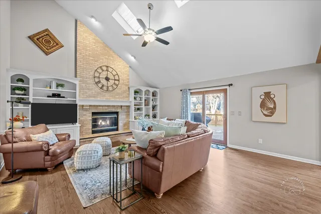 $480,000 | 1271 Herrington Road, Geneva, IL 60134