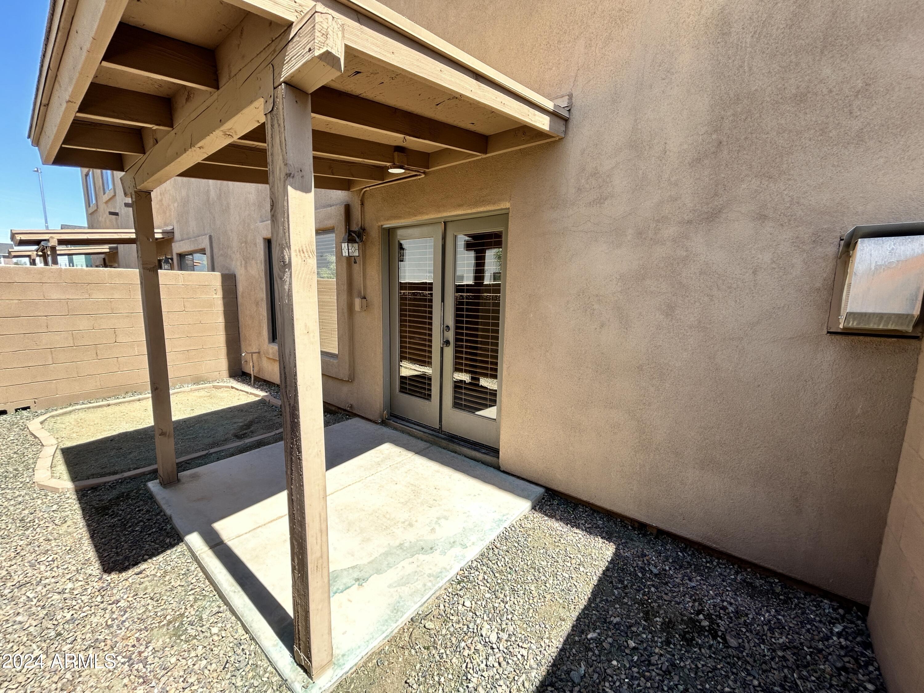 897 East Roma Avenue, Unit 3 Phoenix, AZ 85014 - Photo 25 of 25 IMG_3093