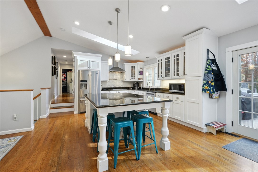 15 Roundtable Court Richmond, RI 02892 - Photo 16 of 46