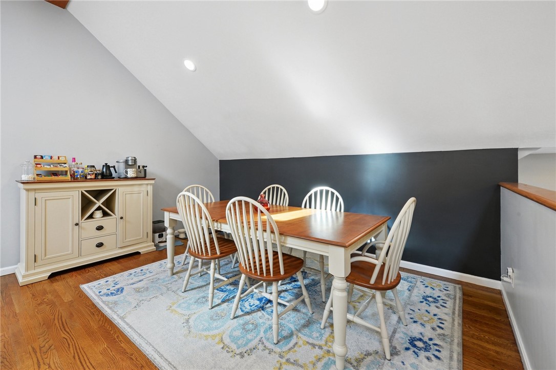 15 Roundtable Court Richmond, RI 02892 - Photo 17 of 46