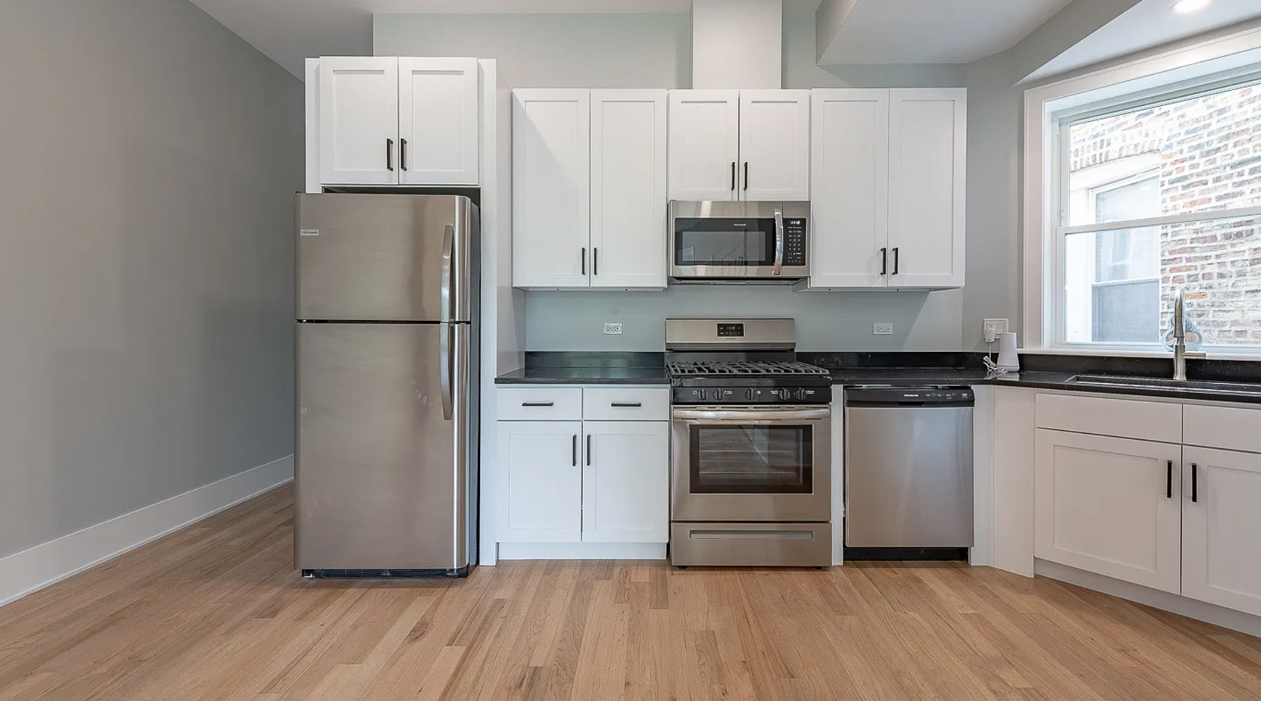 3246 West Fulton Boulevard, Unit 1 Chicago, IL 60624 - Photo 5 of 15