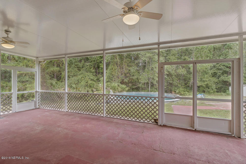 12100 Chester Creek Road Jacksonville, FL 32218 - Photo 17 of 40 Oversized Screened Patio