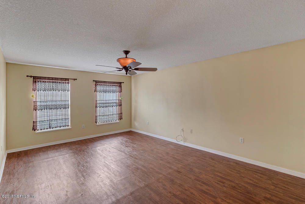 12100 Chester Creek Road Jacksonville, FL 32218 - Photo 24 of 40 Oversized Loft