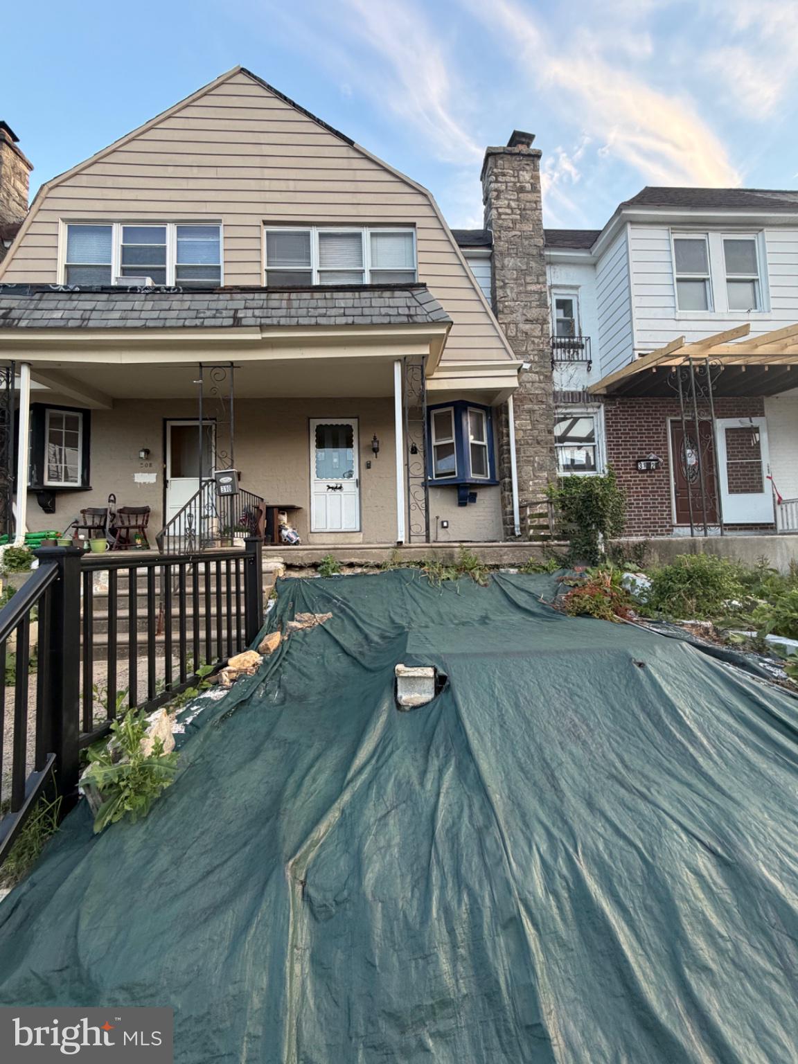 310 Bayard Road Upper Darby, PA 19082 - Photo 2 of 8 Charming home with garden potential.