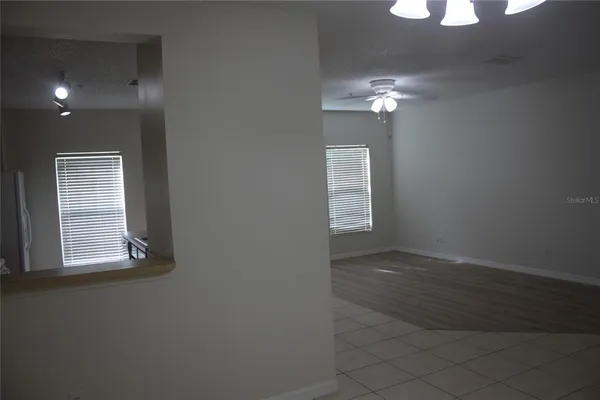 a view of empty room with window