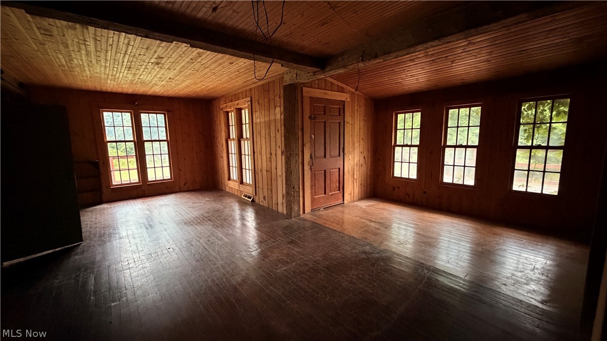 5201 Emerson Road Madison, OH 44057 - Photo 44 of 50