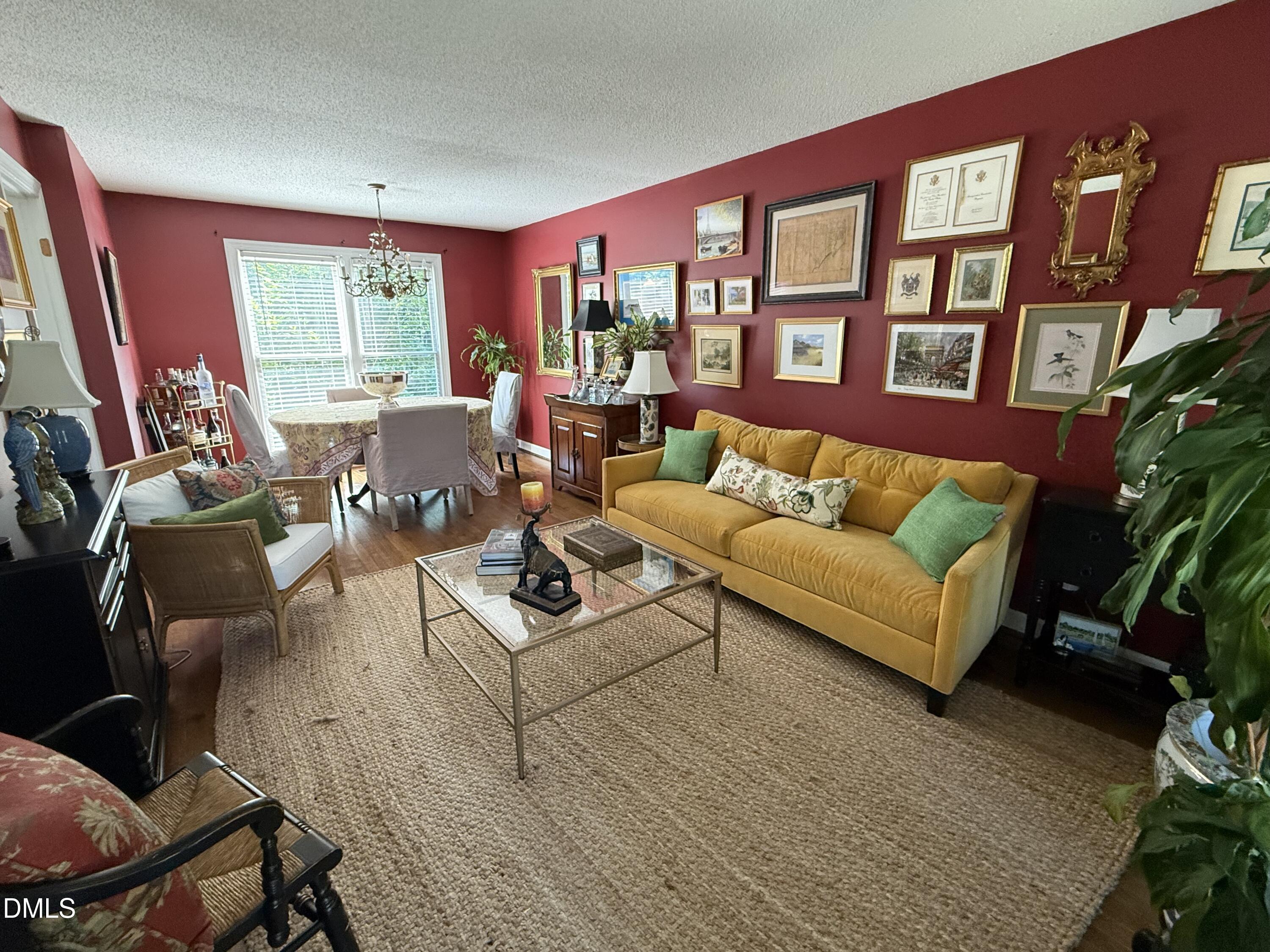 807 Temple Street Raleigh, NC 27609 - Photo 9 of 10