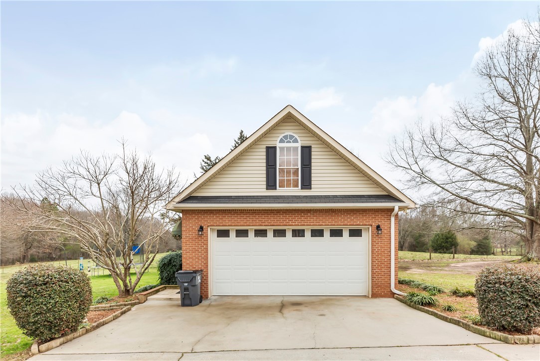 110 Stratton Lane Anderson, SC 29621 - Photo 31 of 36