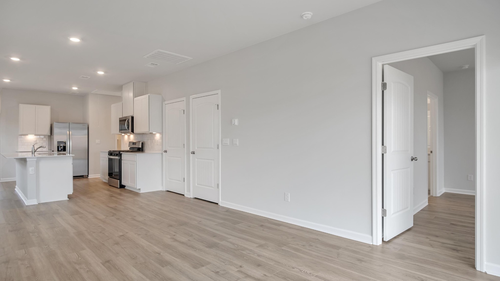 332 Carp Court Antioch, TN 37013 - Photo 16 of 34