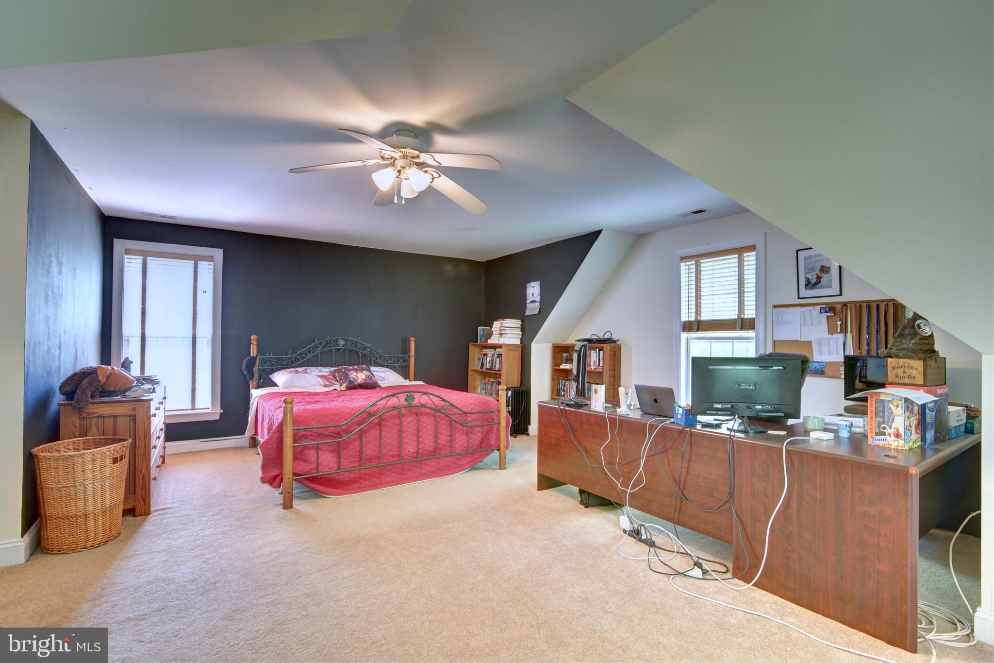 37009 Jeb Stuart Road Purcellville, VA 20132 - Photo 30 of 42 Gallery Image 30
