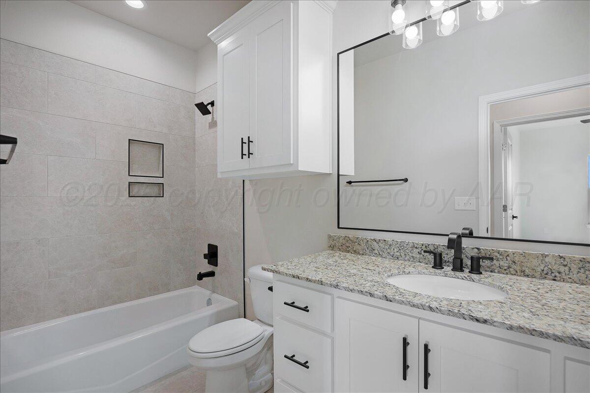 4303 Beacon Road Amarillo, TX 79118 - Photo 16 of 21 17-Bathroom 2