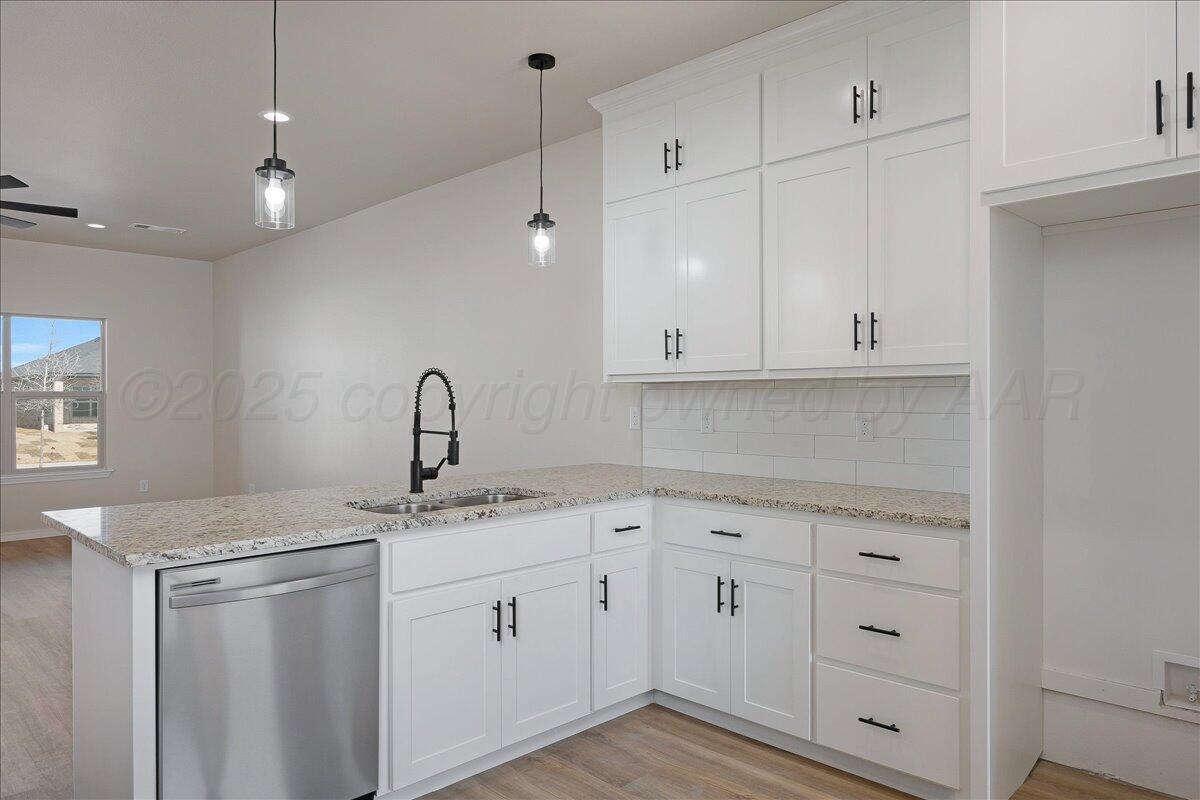 4303 Beacon Road Amarillo, TX 79118 - Photo 8 of 21 08-Kitchen 2