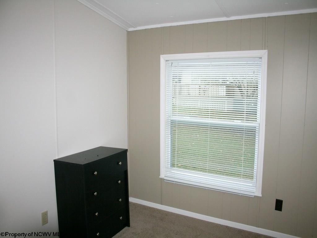 231 Crystal Lake Road West Union, WV 26456 - Photo 10 of 16 Gallery Image 10