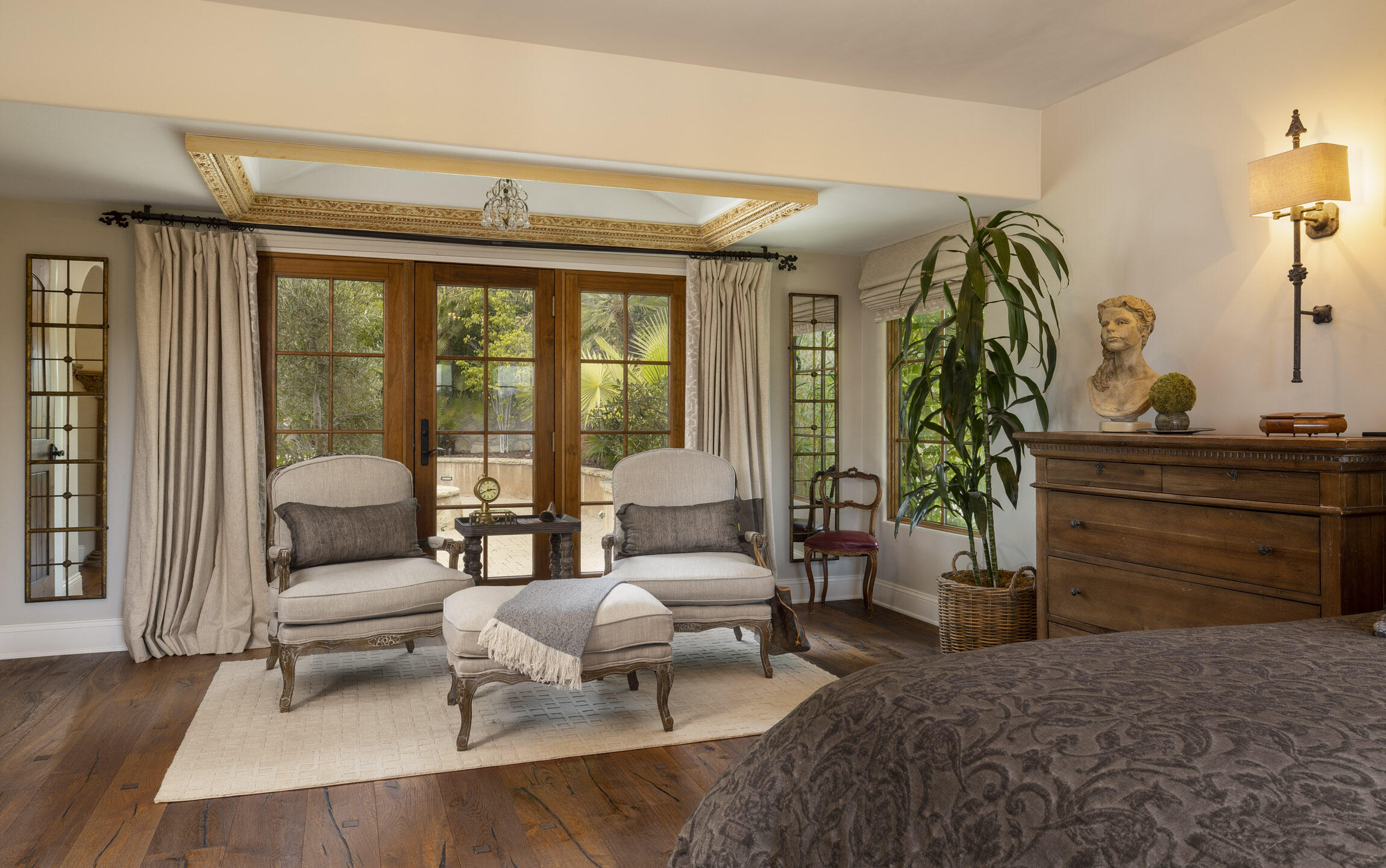 2519 Foothill Lane Santa Barbara, CA 93105 - Photo 21 of 35 a living room with furniture and large windows