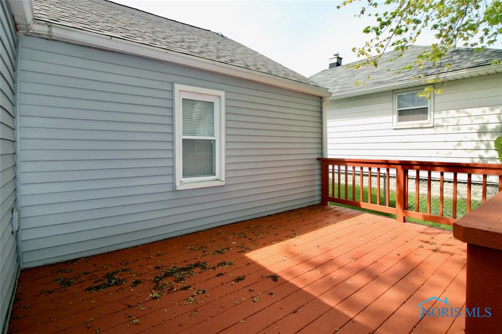 206 Windsor Road Walbridge, OH 43465 - Photo 36 of 39 Gallery Image 36