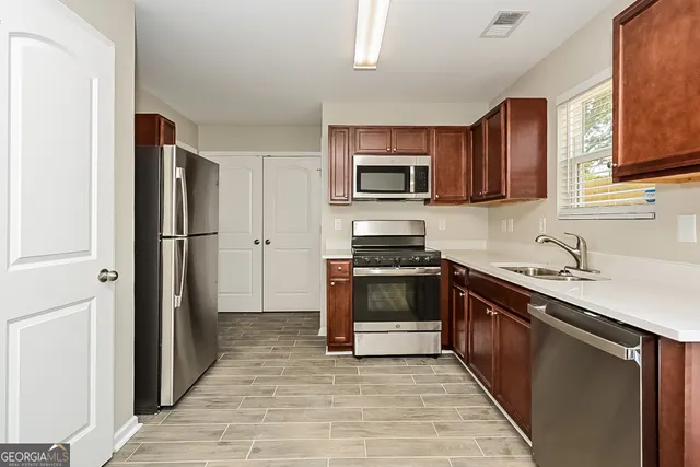 $2,315 | 11116 Shadow Creek Terrace, Hampton, GA 30228