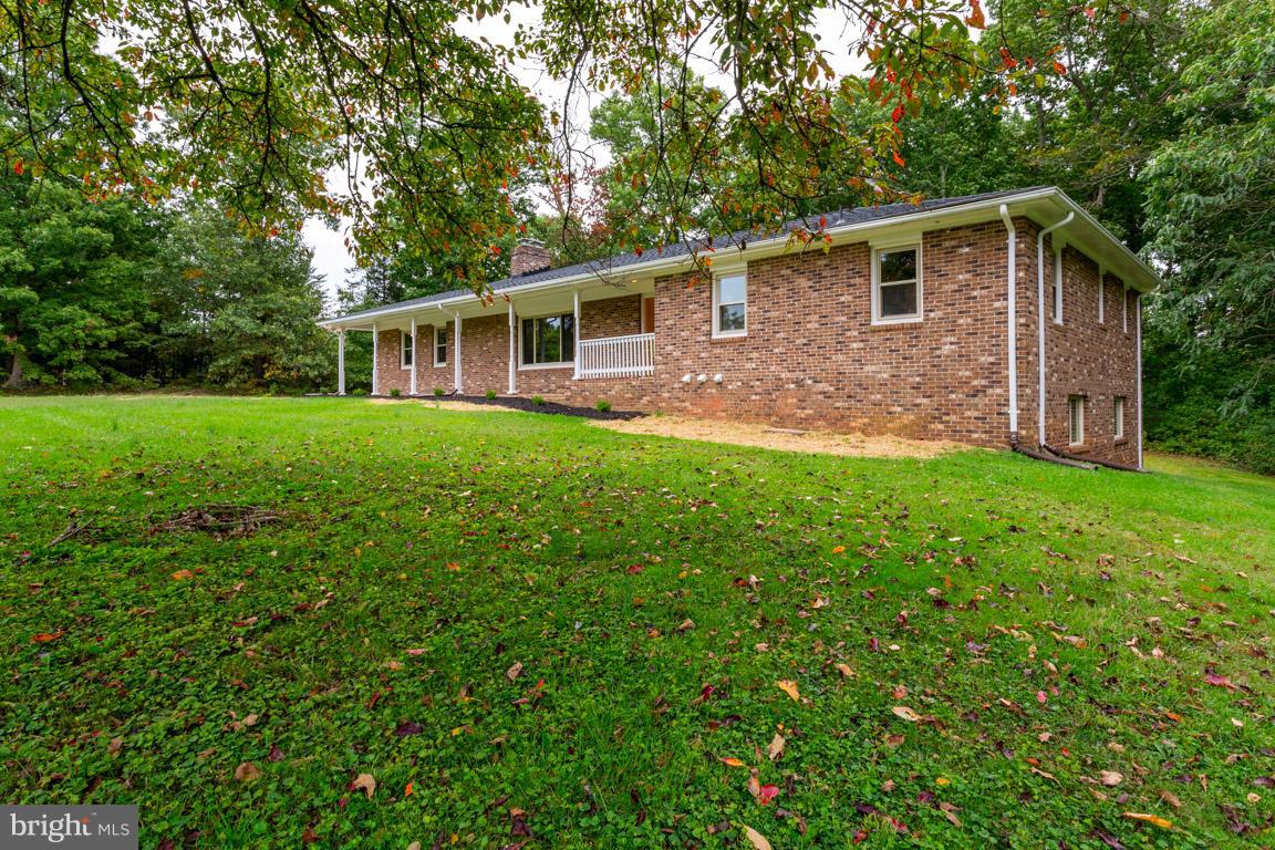 373 Cropp Road Fredericksburg, VA 22406 - Photo 7 of 30 Beautiful setting on acreage