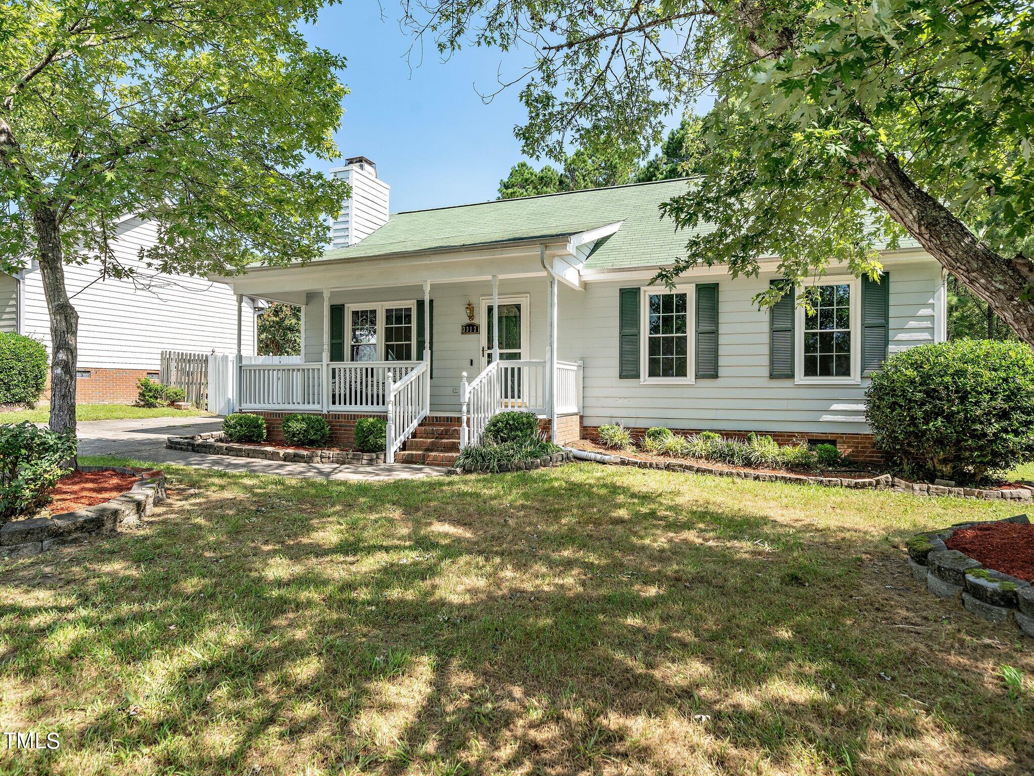 1-web-or-mls-3312 Castlegate-4