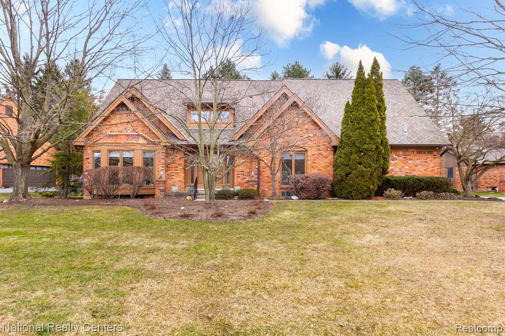 36985 Valley Ridge Drive Farmington Hills, MI 48331 - Photo 1 of 51