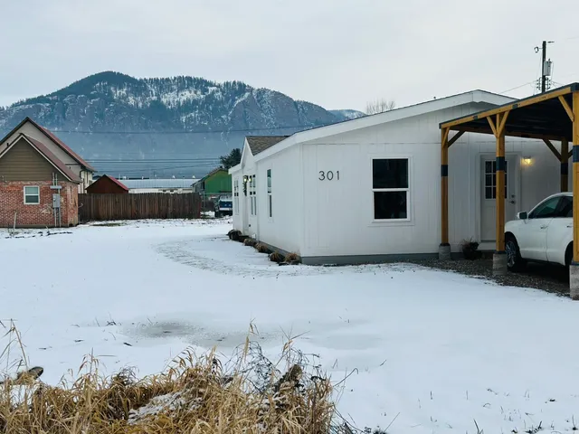 $330,000 | 301 South 3rd Street West, Chewelah, WA 99109