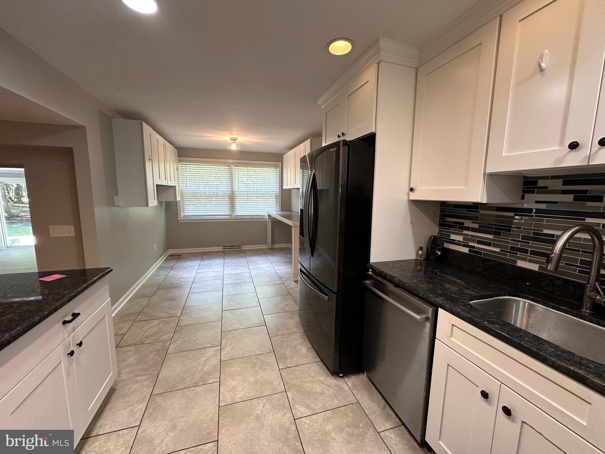 565 McKendimen Road Medford, NJ 08055 - Photo 13 of 42 Gallery Image 13