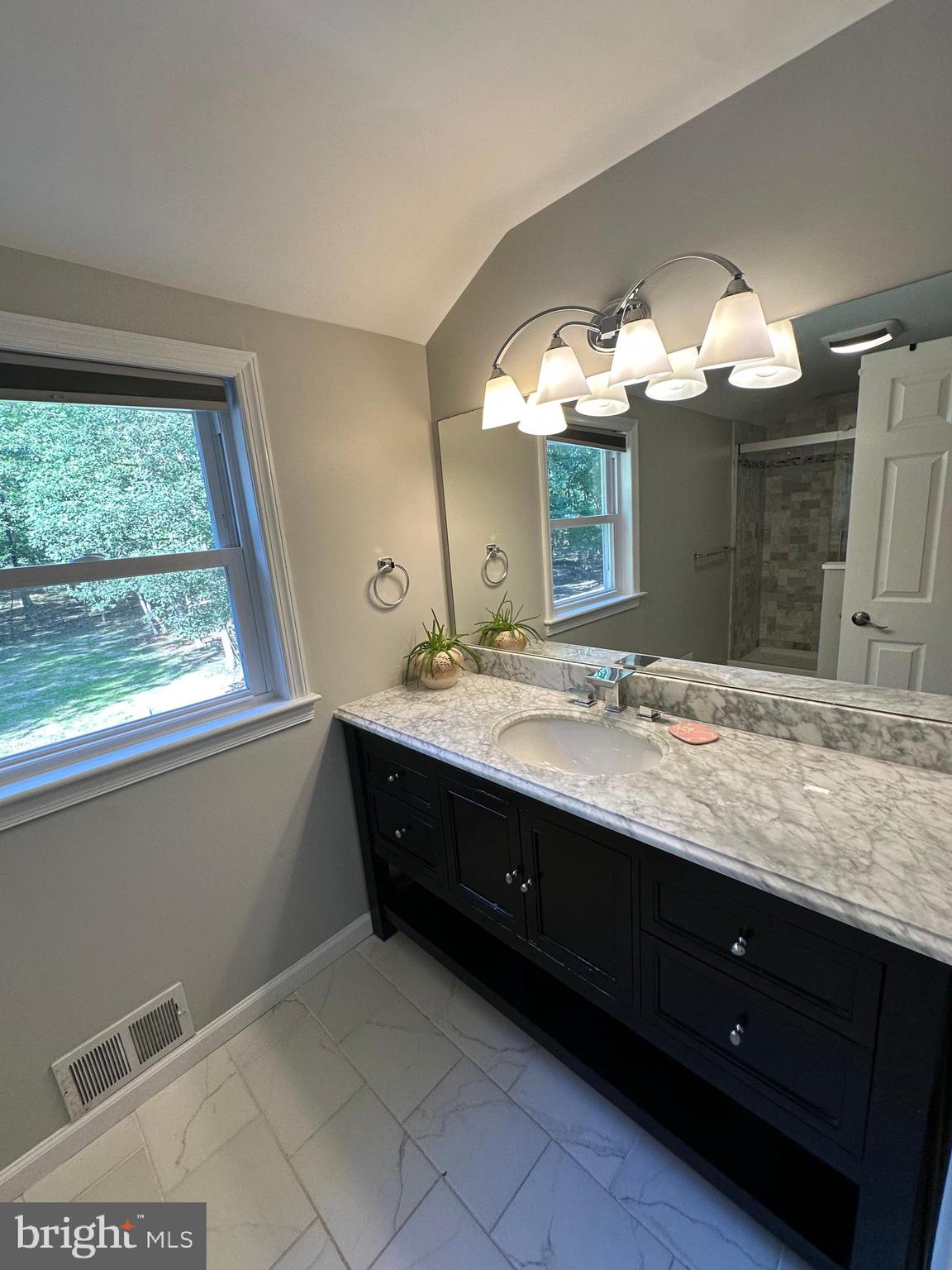 565 McKendimen Road Medford, NJ 08055 - Photo 24 of 42 Gallery Image 24