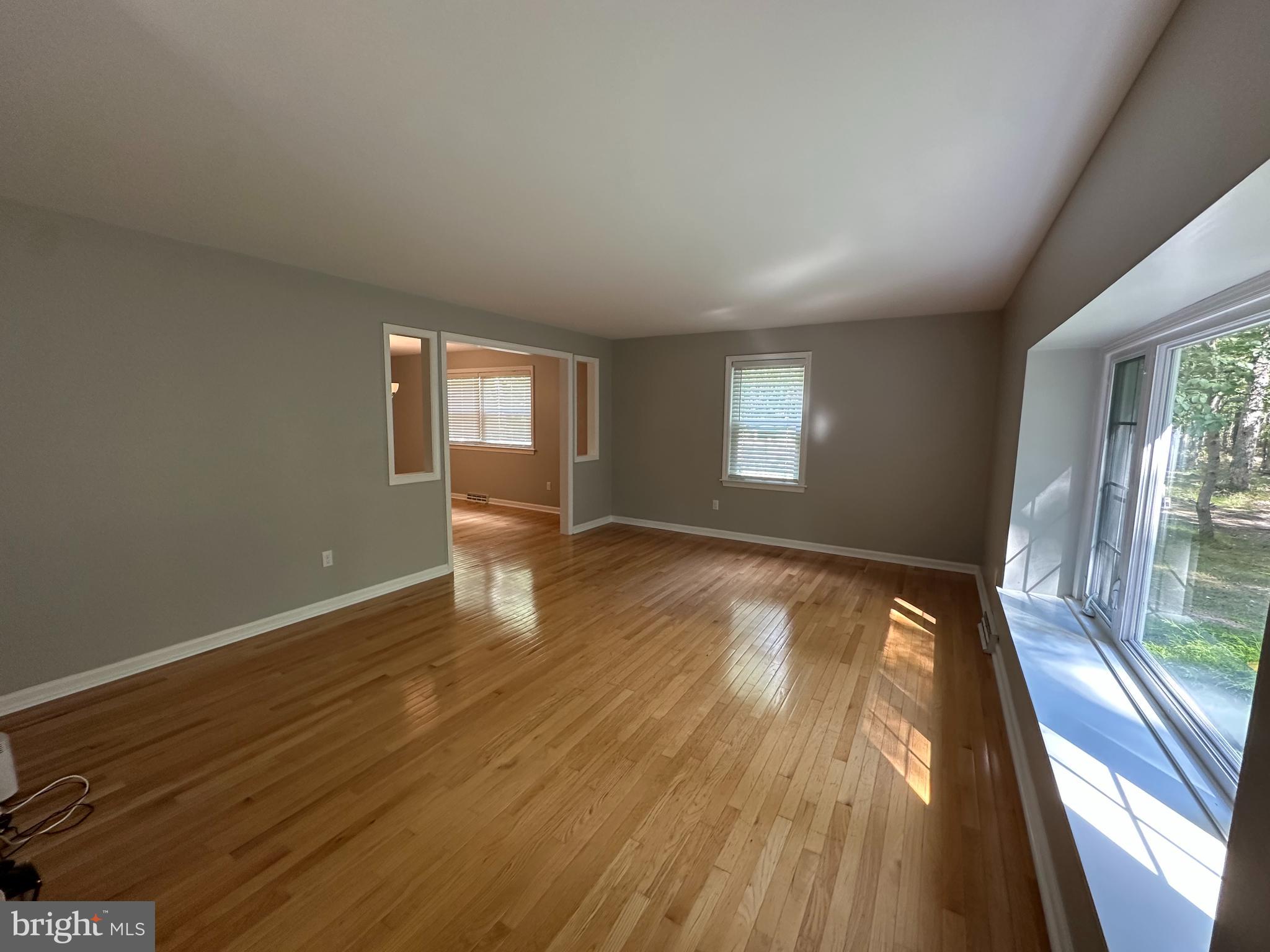 565 McKendimen Road Medford, NJ 08055 - Photo 5 of 42 Gallery Image 5