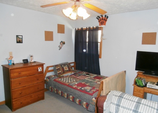 104 Deer Trail Road Pekin, IL 61554 - Photo 12 of 20