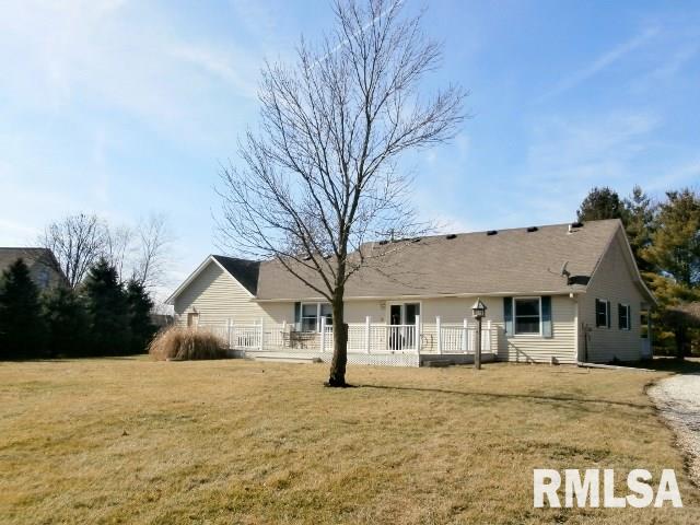 104 Deer Trail Road Pekin, IL 61554 - Photo 16 of 20