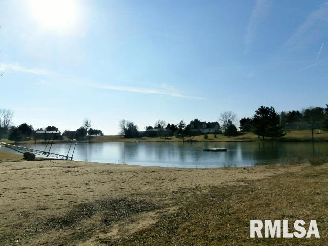 104 Deer Trail Road Pekin, IL 61554 - Photo 19 of 20