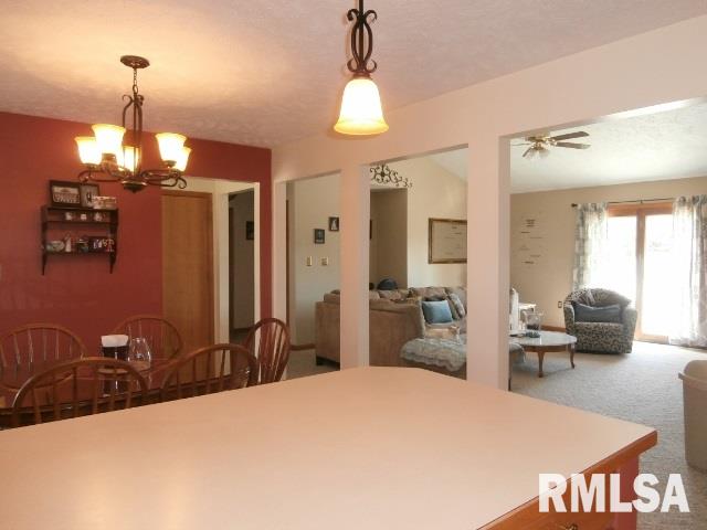 104 Deer Trail Road Pekin, IL 61554 - Photo 7 of 20