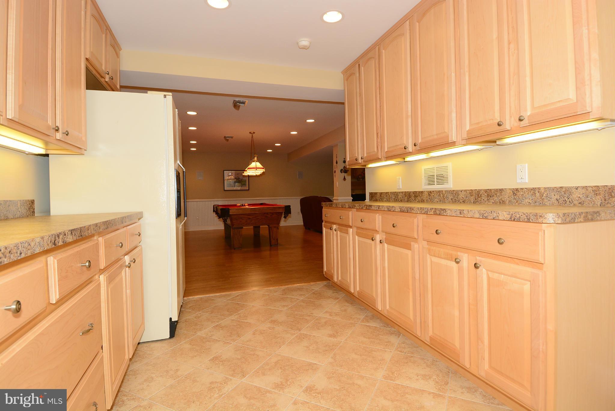3118 Hunt Road Oakton, VA 22124 - Photo 22 of 30 Lower Level Kitchenette
