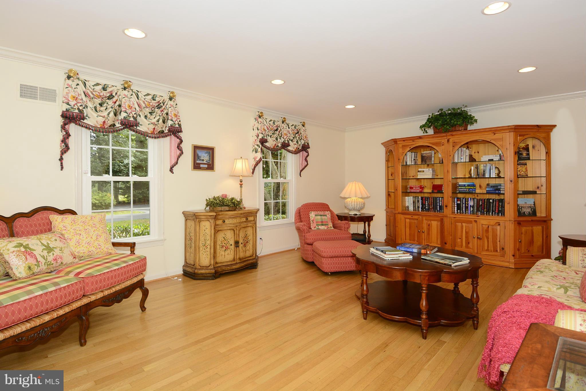 3118 Hunt Road Oakton, VA 22124 - Photo 6 of 30 Living Room Overlooks Front Garden