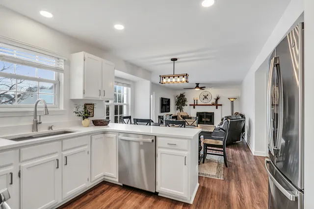 $475,000 | 269 Braxton Way, Grayslake, IL 60030