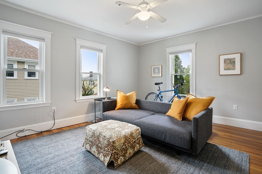 103 Hillside Road, Unit 103 Watertown, MA 02472 - Photo 6 of 12 Gallery Image 6