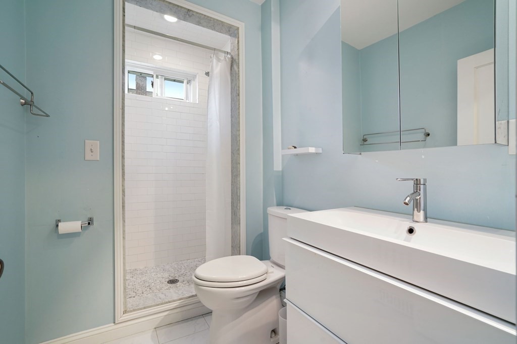 103 Hillside Road, Unit 103 Watertown, MA 02472 - Photo 8 of 12 Gallery Image 8